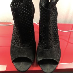 Zara Black Cage Sandals